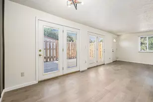 2503 Burgandy Ln, Columbus, OH 43232 - Photo 5