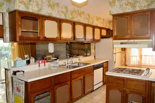 4983 Almont Dr, Columbus, OH 43229 - Photo 3