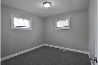 1037 Chestershire Road, Columbus, OH 43204 - Photo 15