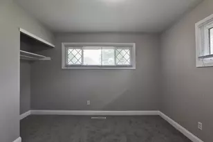 1037 Chestershire Rd, Columbus, OH 43204 - Photo 13