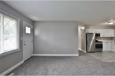 1037 Chestershire Road, Columbus, OH 43204 - Photo 5