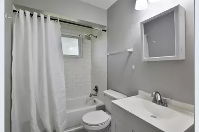 1037 Chestershire Road, Columbus, OH 43204 - Photo 17