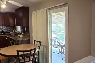 4904 Almont Dr, Columbus, OH 43229 - Photo 5