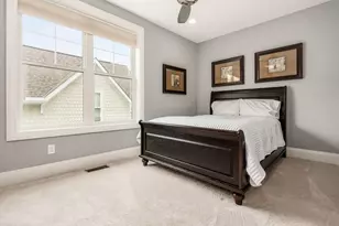 1001 Dennison Ave, Columbus, OH 43201 - Photo 29