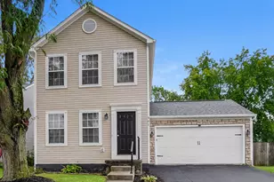 967 Robmeyer Dr, Columbus, OH 43207 - Photo 1