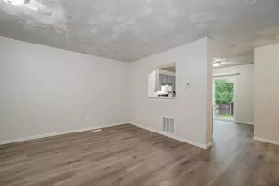 967 Robmeyer Dr, Columbus, OH 43207 - Photo 5