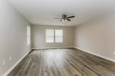 34 Waterman Avenue, Commercial Point, OH 43116 - Photo 3