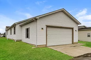 34 Waterman Ave, Commercial Point, OH 43116 - Photo 15