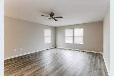 34 Waterman Avenue, Commercial Point, OH 43116 - Photo 9