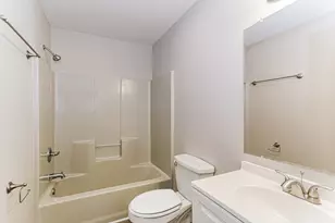 34 Waterman Ave, Commercial Point, OH 43116 - Photo 13