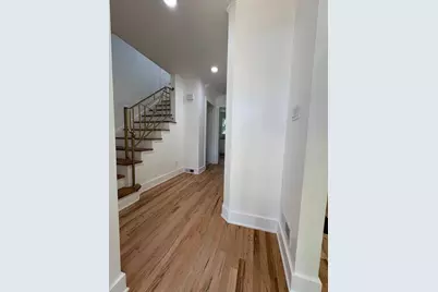 142 S Gould Road, Columbus, OH 43209 - Photo 7