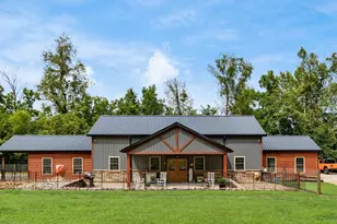 4797 Narrows Rd, Frazeysburg, OH 43822 - Photo 1