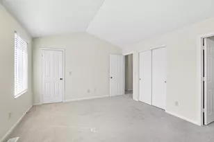 6937 Dublin Village Dr, Dublin, OH 43017 - Photo 21