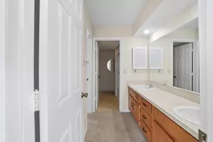 6937 Dublin Village Dr, Dublin, OH 43017 - Photo 23