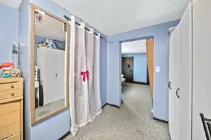 592 N Greenwood St, Marion, OH 43302 - Photo 29