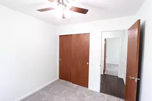 2683 Club House Dr, Columbus, OH 43211 - Photo 21