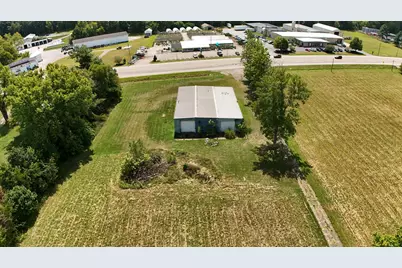 4395 West Pike, Zanesville, OH 43701 - Photo 13