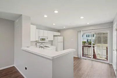 1152 Kinneton, Columbus, OH 43228 - Photo 3