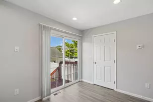 1152 Kinneton, Columbus, OH 43228 - Photo 5