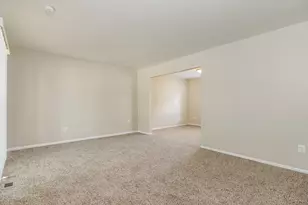 3481 Oak Bend Blvd, Canal Winchester, OH 43110 - Photo 3