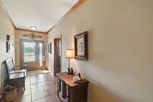 1112 Hillcrest Dr, Bucyrus, OH 44820 - Photo 3