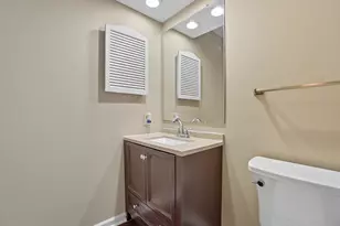 640 W Maple St, Granville, OH 43023 - Photo 33