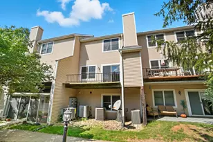 640 W Maple St, Granville, OH 43023 - Photo 37