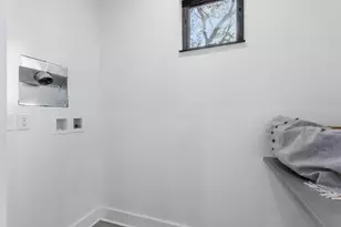 580 Crestview Rd, Columbus, OH 43202 - Photo 13