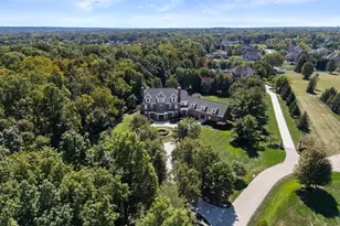 7495 Bridlespur Ln, Delaware, OH 43015 - Photo 3