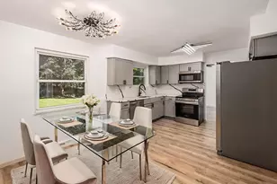 856 Cummington Rd, Columbus, OH 43213 - Photo 23