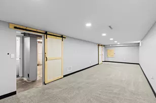 1978 Argyle Dr, Columbus, OH 43219 - Photo 17