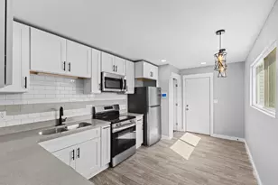 1978 Argyle Dr, Columbus, OH 43219 - Photo 13