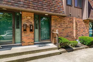 353 Shell Ct E, Columbus, OH 43213 - Photo 3