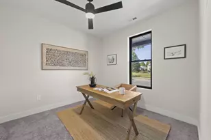 1093 Franklin Ave, Columbus, OH 43205 - Photo 3