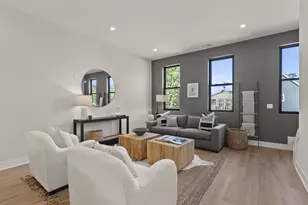 1093 Franklin Ave, Columbus, OH 43205 - Photo 9