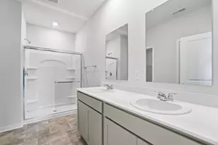 389 Garnet Rnch Dr, Delaware, OH 43015 - Photo 19