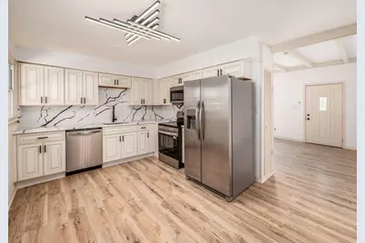 2458 Edgevale Road, Columbus, OH 43221 - Photo 9