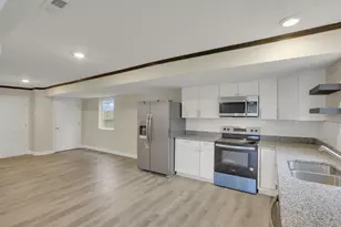 574 Koebel Ave, Columbus, OH 43207 - Photo 11