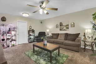 18 W Center St, London, OH 43140 - Photo 9