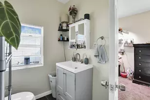 18 W Center St, London, OH 43140 - Photo 33