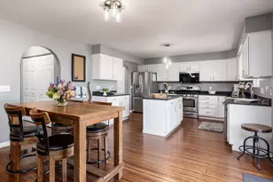 104 Ravines Edge Ct, Etna, OH 43062 - Photo 9