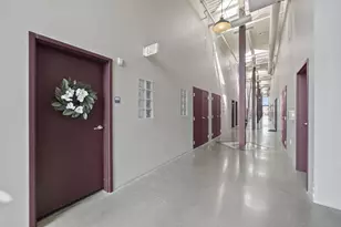 367 Auden Ave, Columbus, OH 43215 - Photo 3