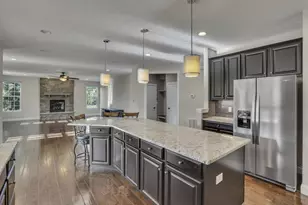 10500 Wallingsford Cir, Centerville, OH 45458 - Photo 15