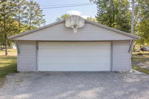 335 S Main St, Lakeview, OH 43331 - Photo 5