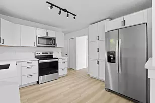 2145 Jeffey Dr, Hilliard, OH 43026 - Photo 5