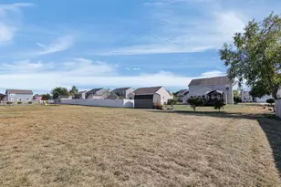 339 Butternut Ave, Circleville, OH 43113 - Photo 37