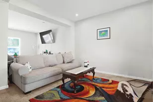 339 Butternut Ave, Circleville, OH 43113 - Photo 9