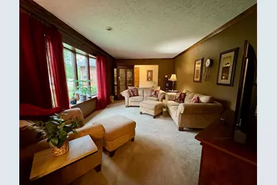703 Dorchester Drive, Springfield, OH 45506 - Photo 5