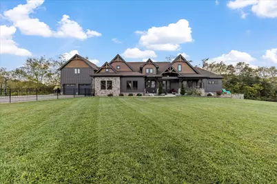4190 Brownsville Road SE, Heath, OH 43056 - Photo 1