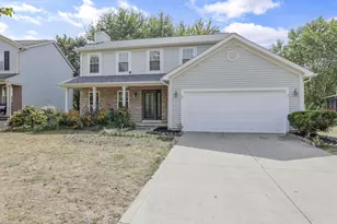 316 Cottage Grove Cir, Pataskala, OH 43062 - Photo 3